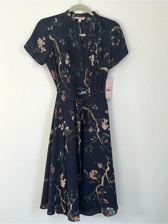 (NWT) NANETTE LEPORE Navy Floral Print Pintuck Dress - Picture 6 of 16